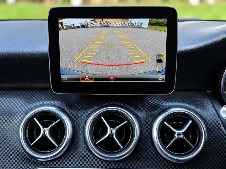 Mercedes-Benz A-Class 2017 photo 5