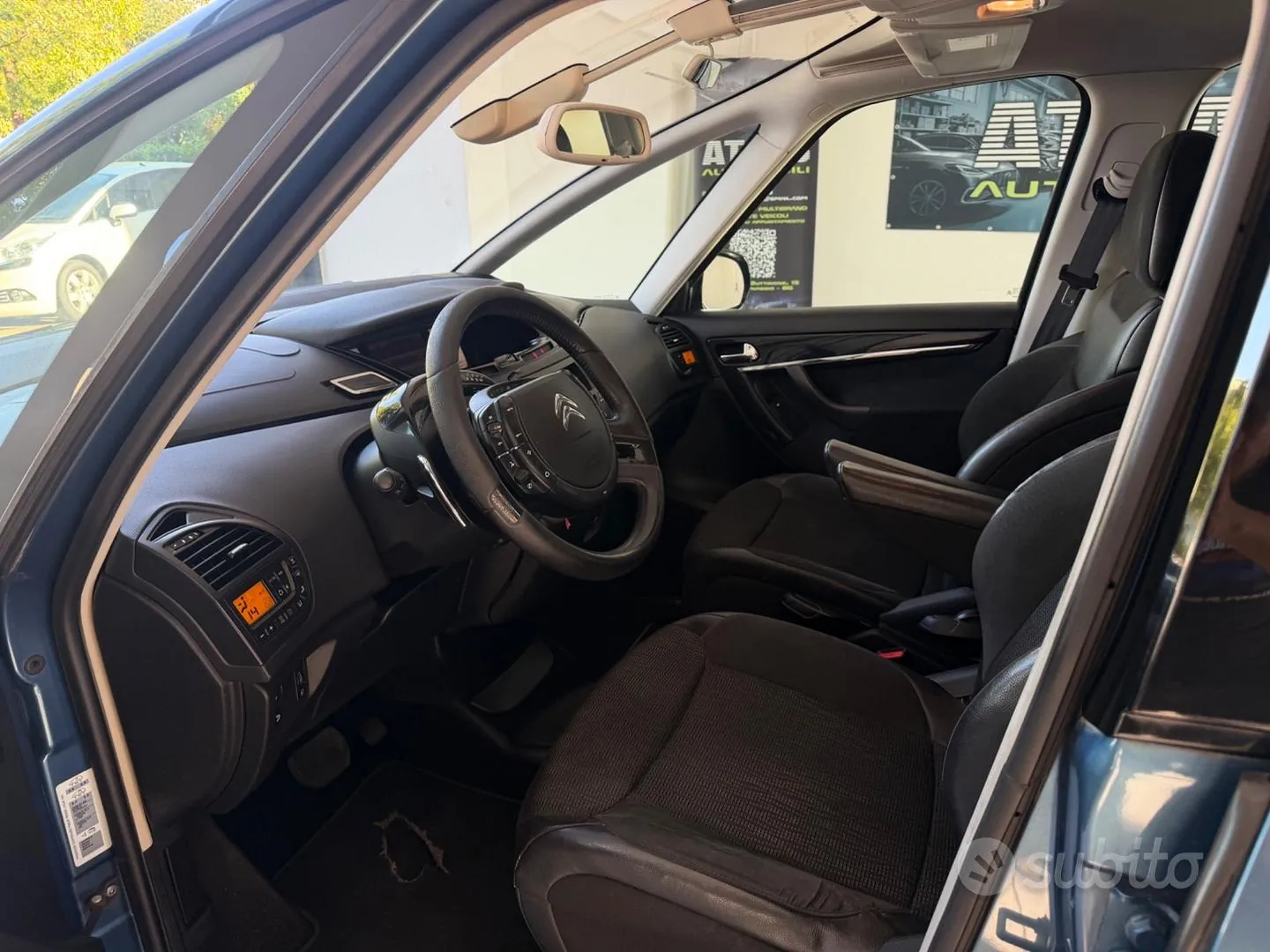 Citroen C4 Grand Picasso 2011 photo 5