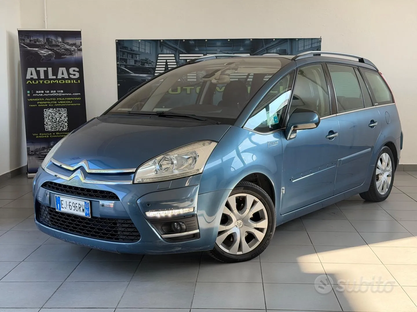 Citroen C4 Grand Picasso 2011 photo 2