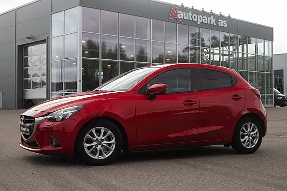 Mazda 2 2016 photo 4