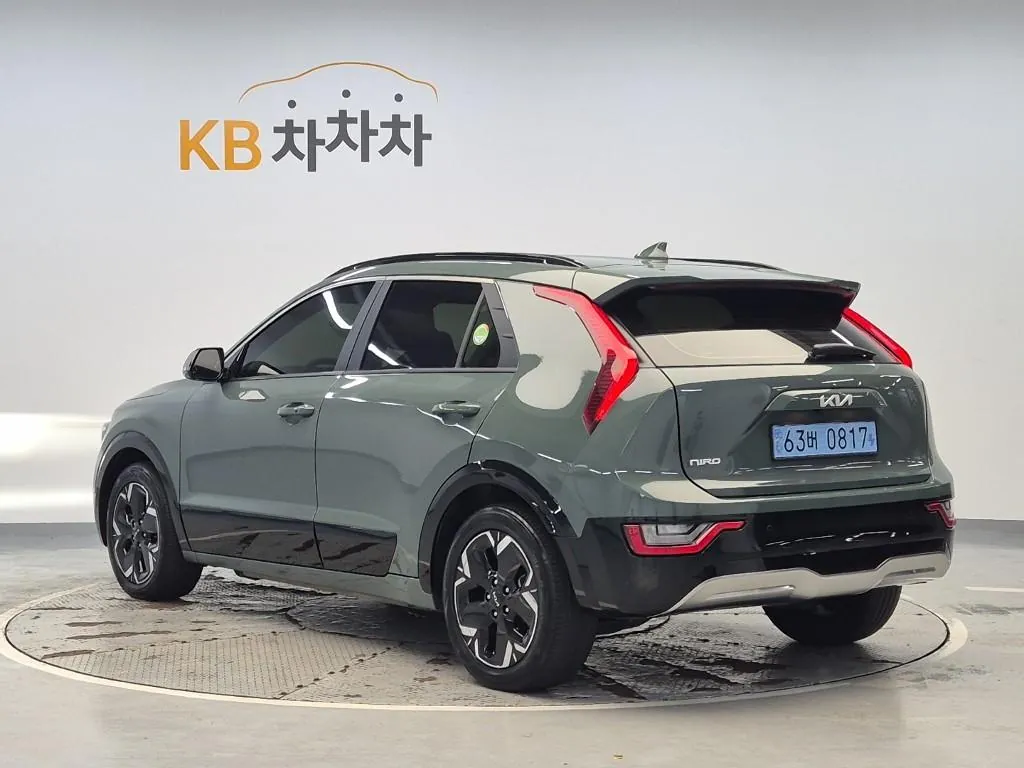 Kia Niro 2023 photo 2