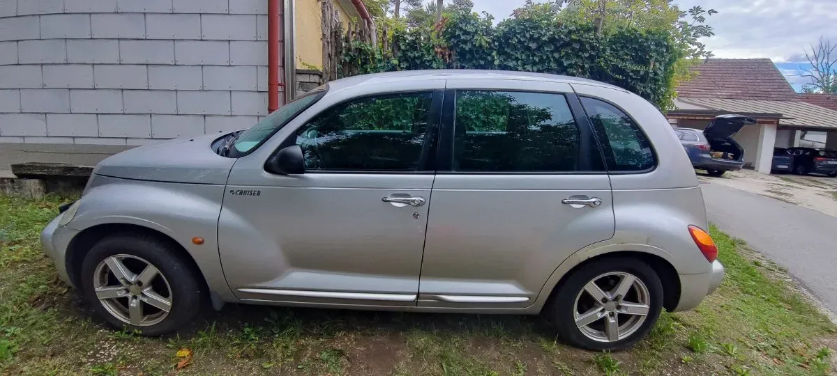Chrysler Pt Cruiser 2003 photo 3