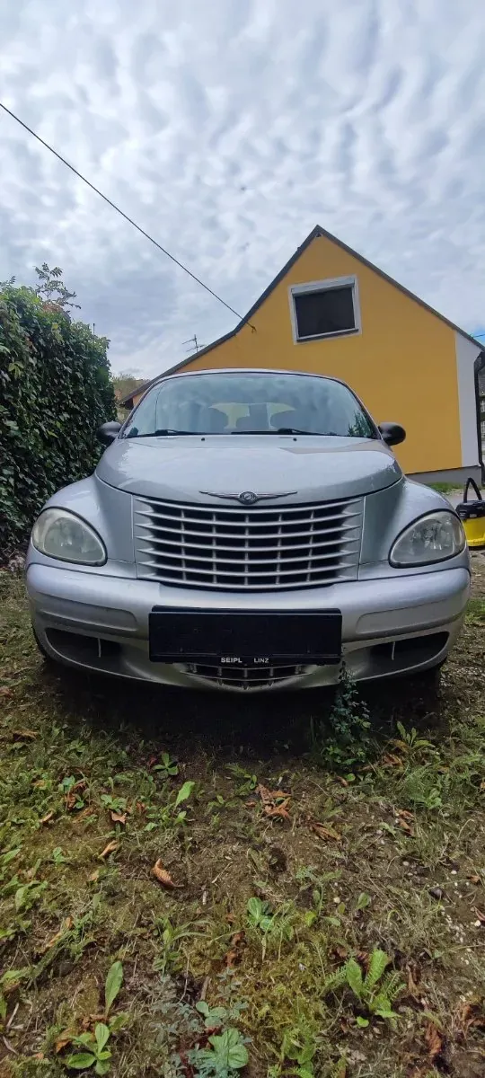 Chrysler Pt Cruiser 2003 photo 2