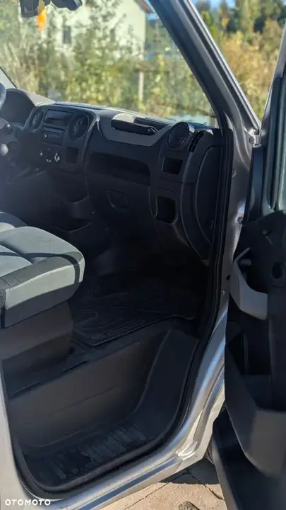 Renault Master 2014 photo 2