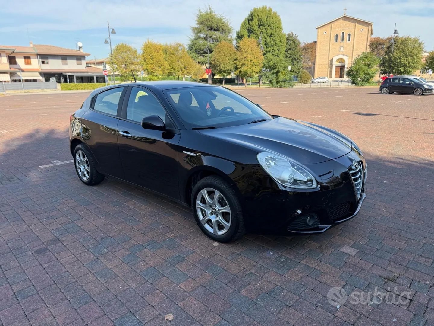Alfa Romeo Giulietta 2012 photo 3