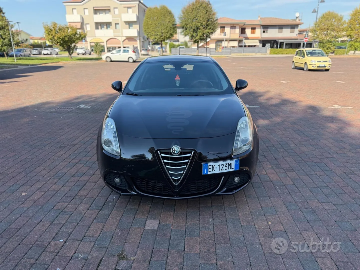Alfa Romeo Giulietta 2012 photo 2