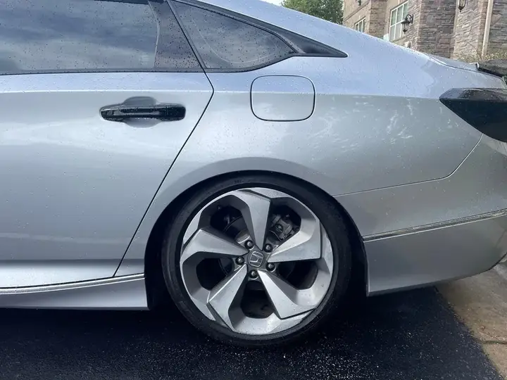 Honda Accord 2018 photo 3