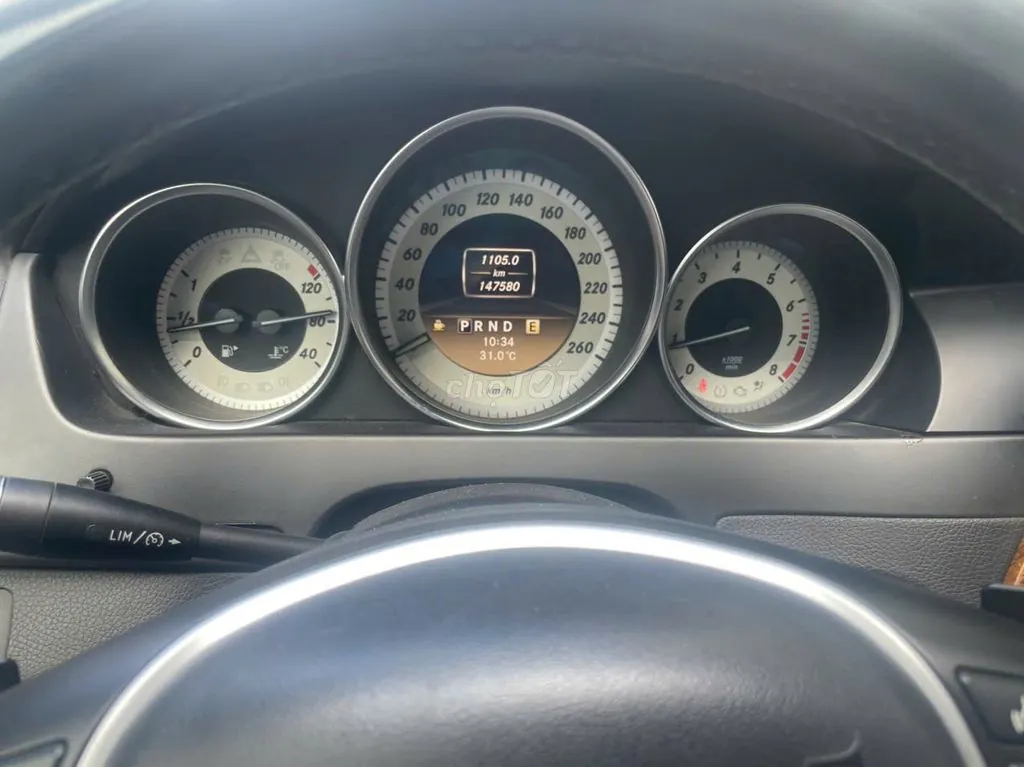 Mercedes-Benz C-Class 2011 photo 5