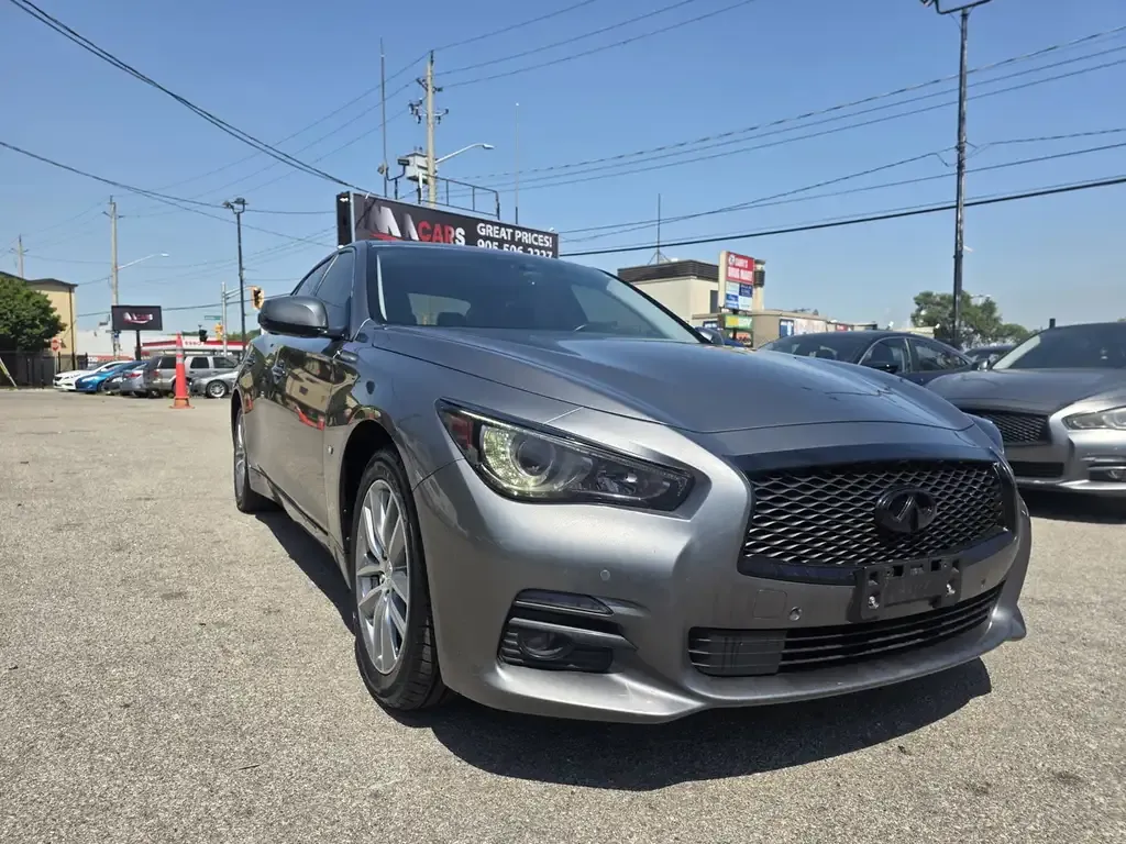Infiniti Q50