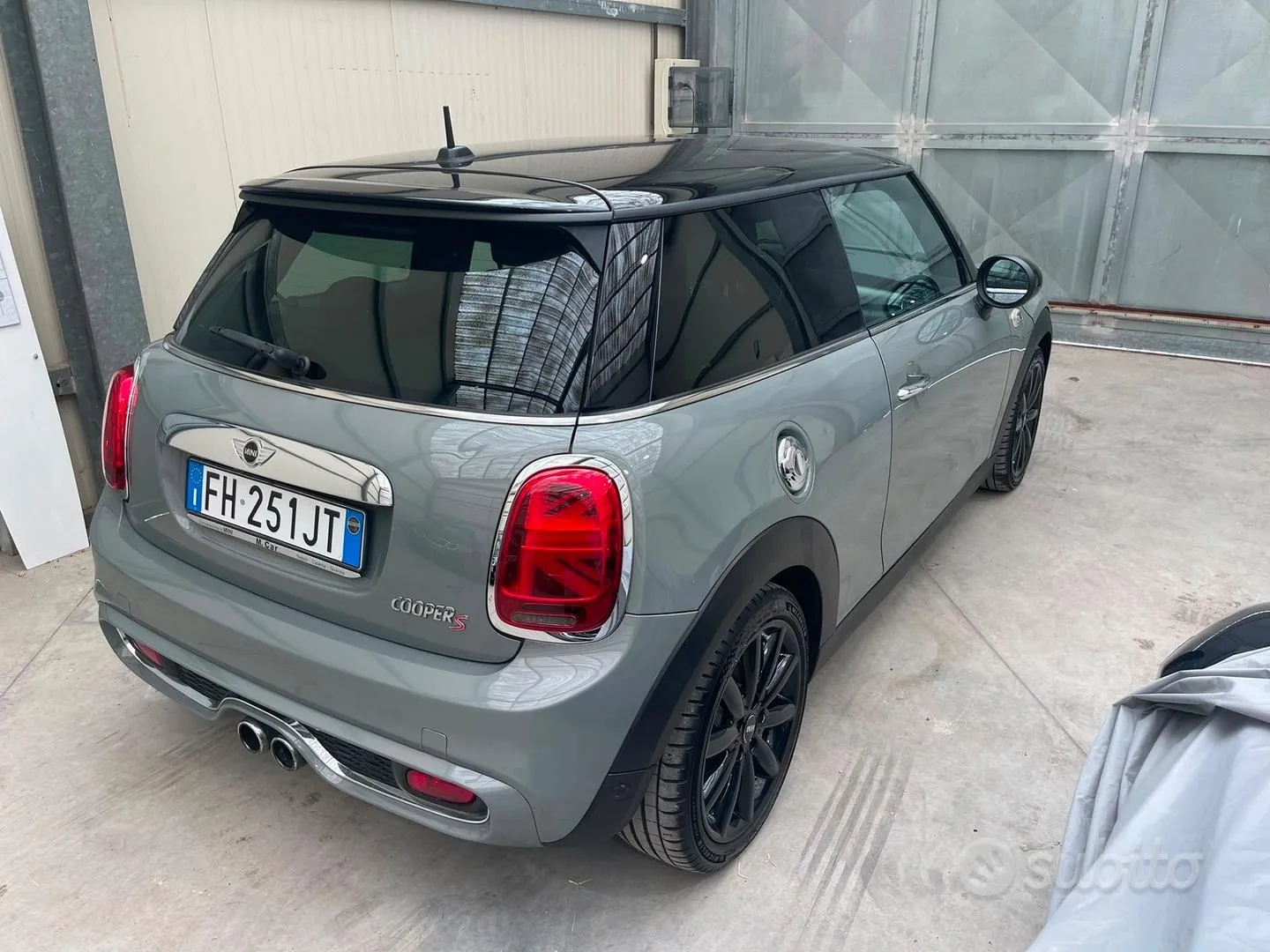 Mini Cooper S 2015 photo 4