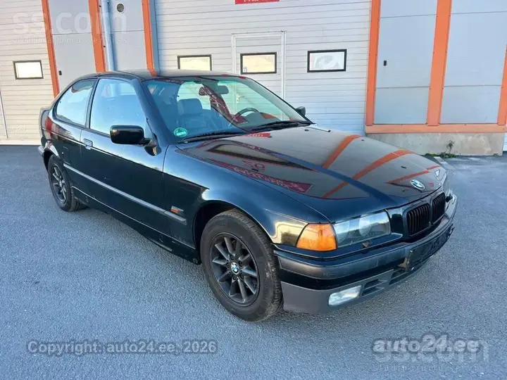 BMW 316 1995 photo 4