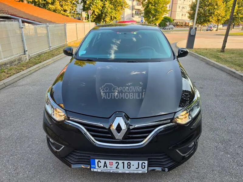 Renault Megane 2017 photo 2