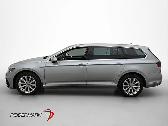 Volkswagen Passat 2023 photo 4