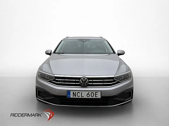 Volkswagen Passat 2023 photo 2
