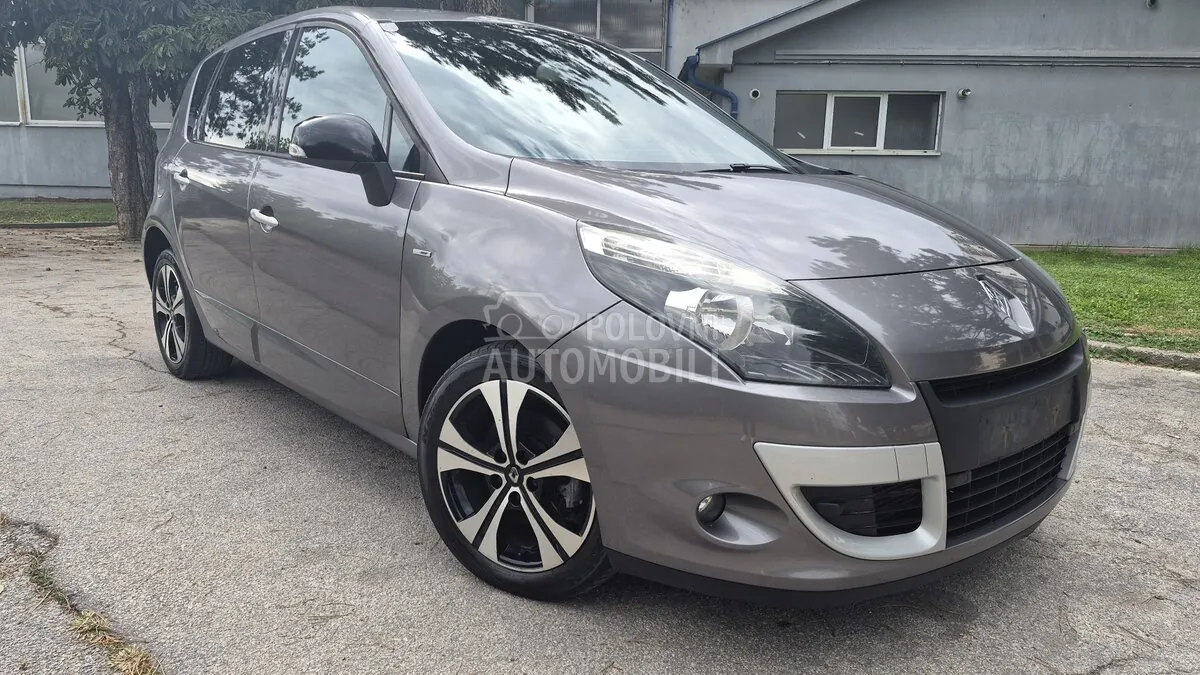 Renault Scenic 2011 photo 5
