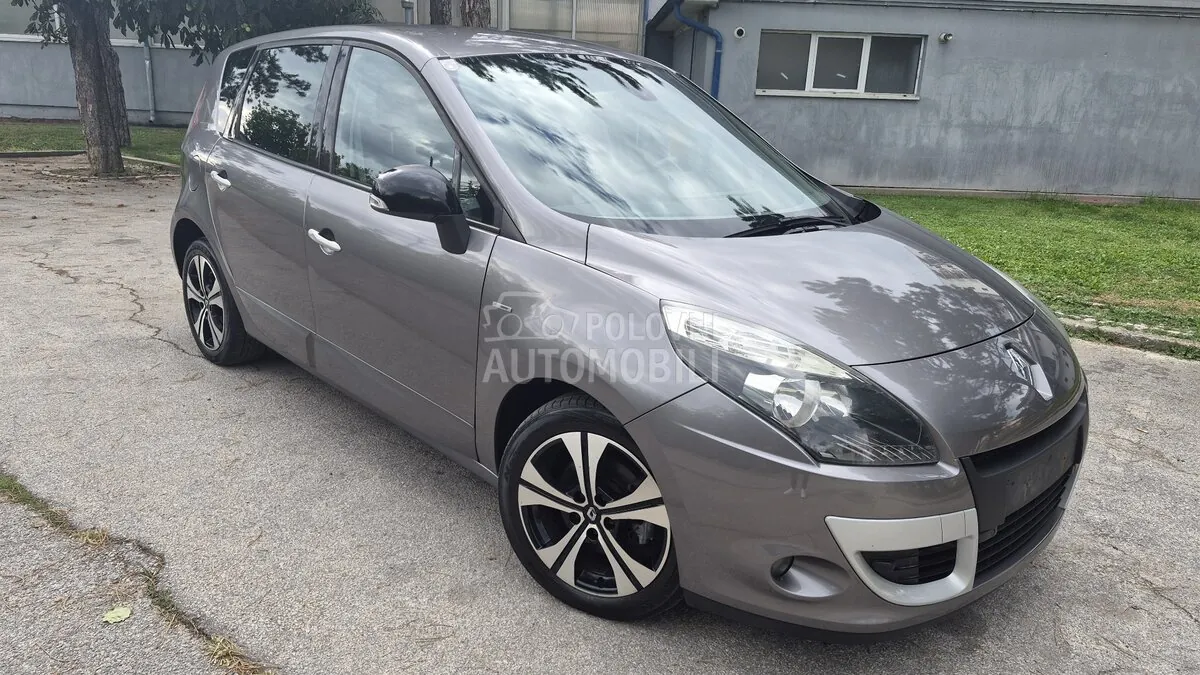 Renault Scenic 2011 photo 3