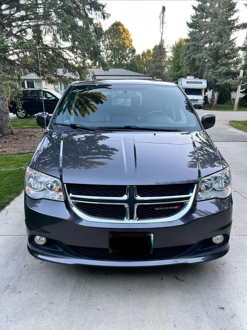 Dodge Grand Caravan 2014 photo 3