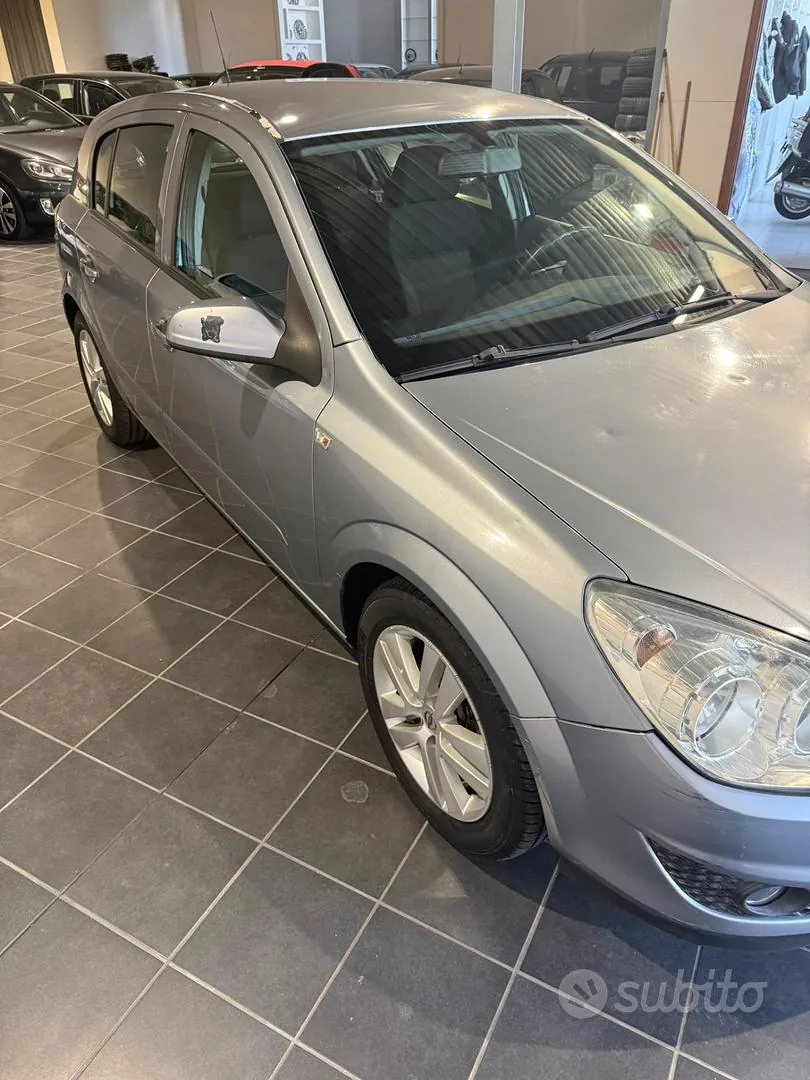 Opel Astra 2007 photo 3