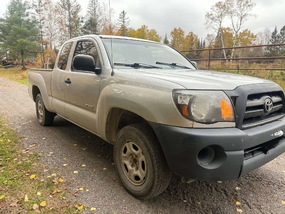 Toyota Tacoma 2005 photo 2