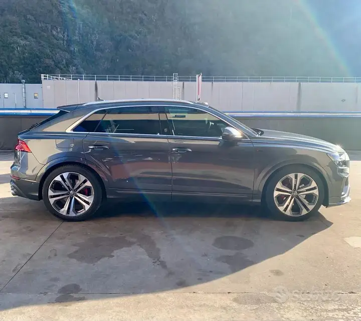 Audi Q8 2018 photo 5
