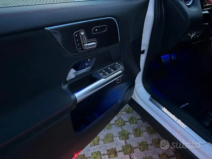 Mercedes-Benz Gla 2024 photo 3