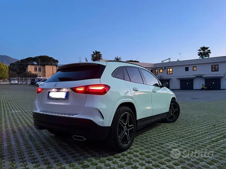 Mercedes-Benz Gla 2024 photo 5