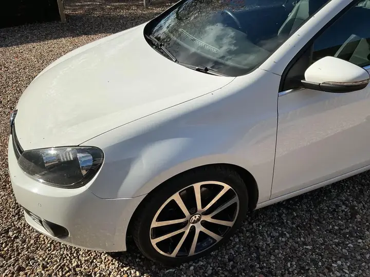 Volkswagen Golf 2012 photo 3