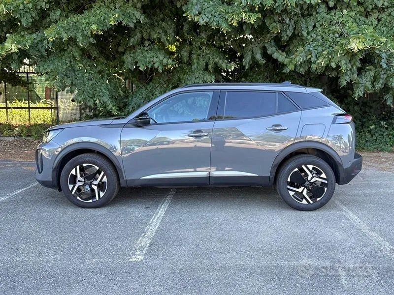 Peugeot 2008 2025 photo 2