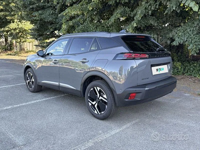 Peugeot 2008 2025 photo 3