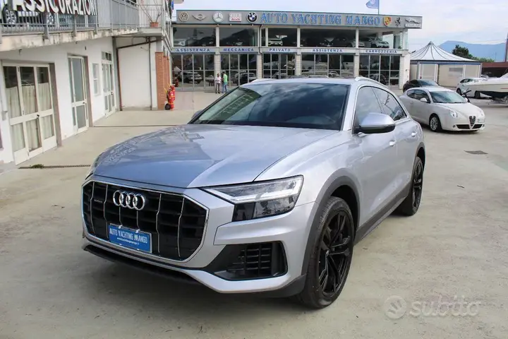 Audi Q8