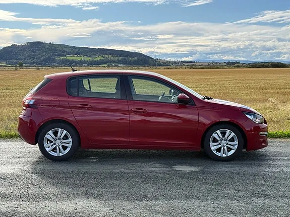 Peugeot 308 2014 photo 3