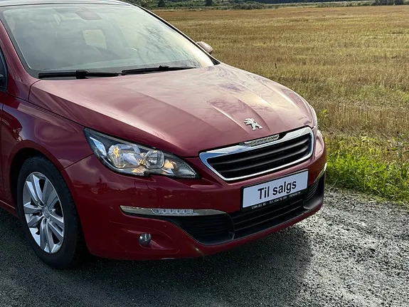 Peugeot 308 2014 photo 2