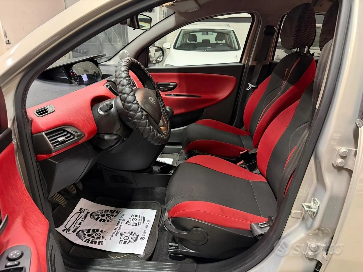 Lancia Ypsilon 2013 photo 5