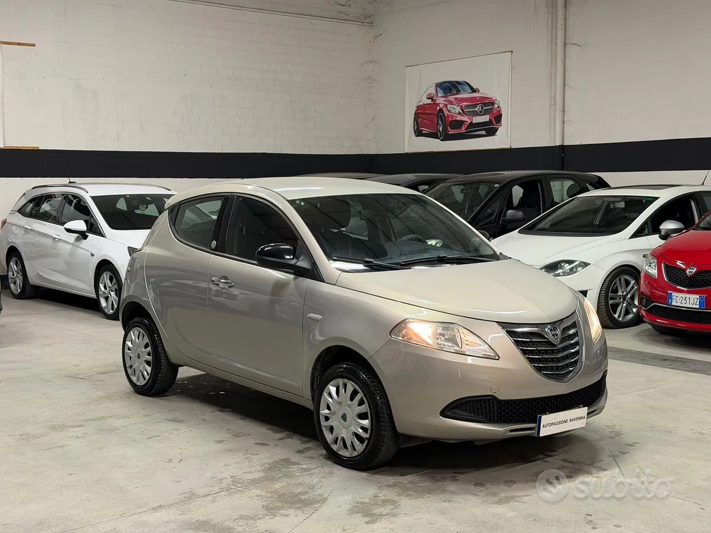 Lancia Ypsilon