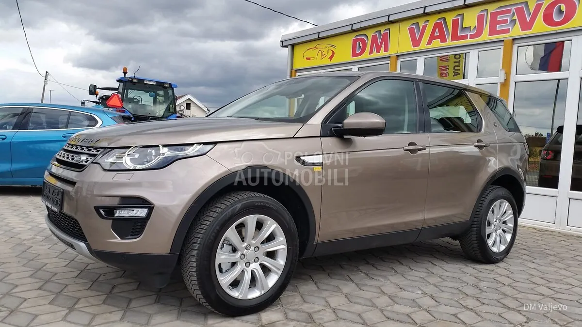 Land Rover Discovery Sport 2016 photo 2
