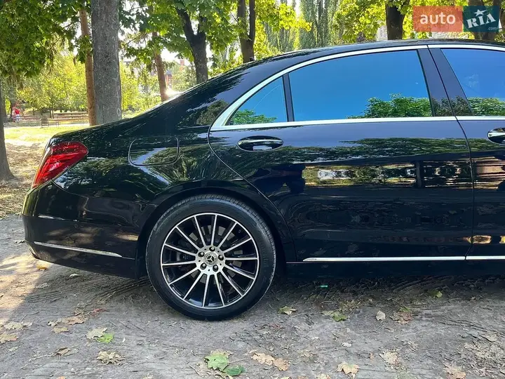 Mercedes-Benz S-Class 2014 photo 4