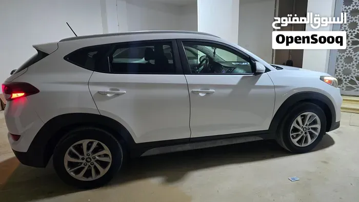 Hyundai Tucson 2018 photo 3