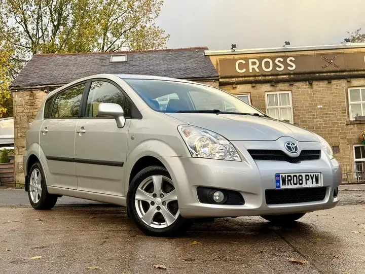 Toyota Corolla Verso 2008 photo 3