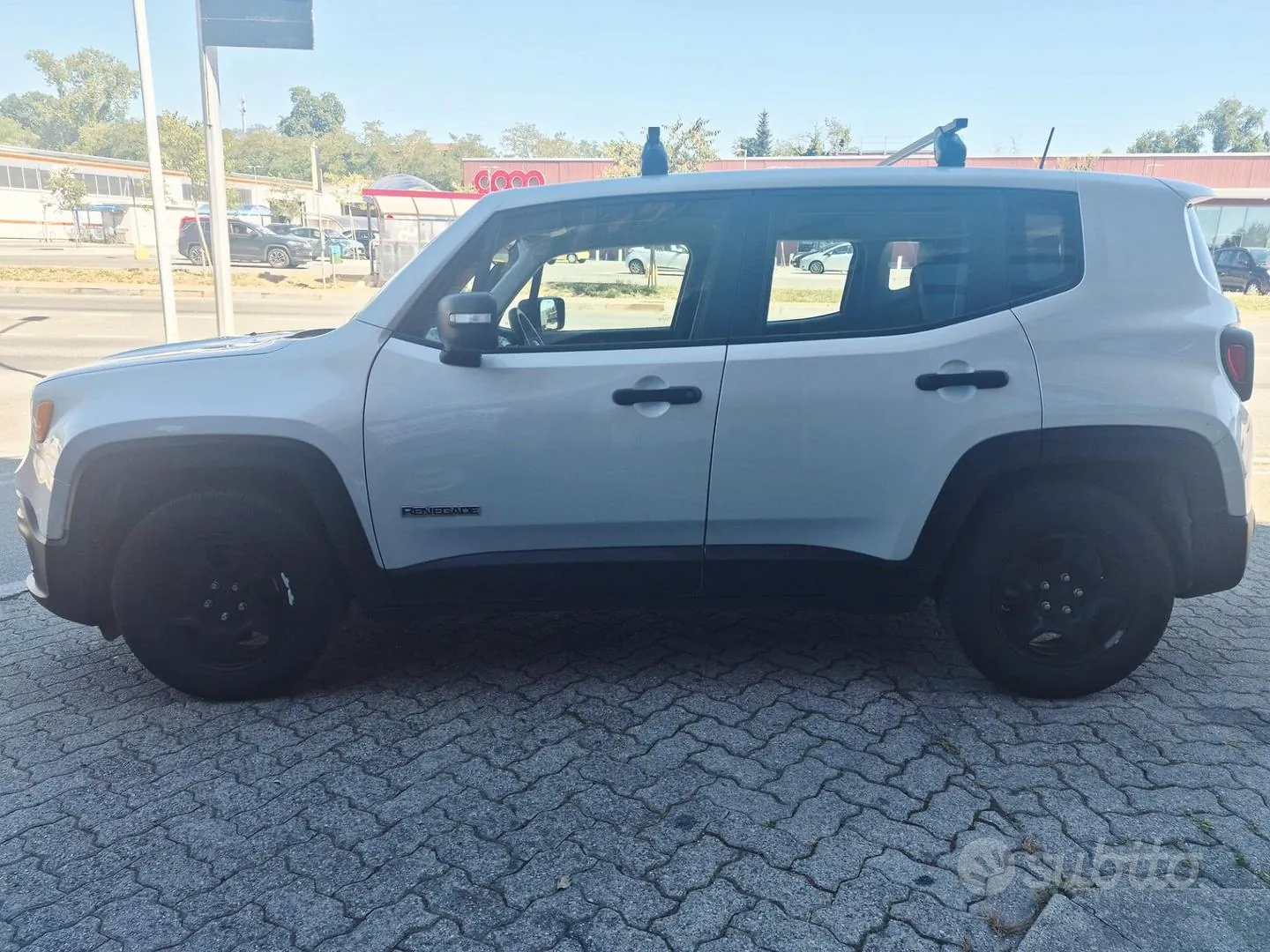 Jeep Renegade 2018 photo 4