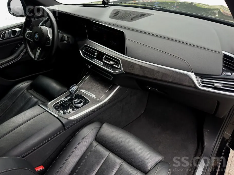 BMW X5 2021 photo 5