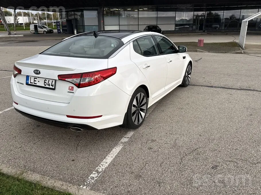Kia Optima 2012 photo 5