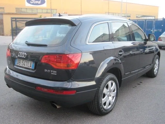 Audi Q7 2006 photo 5