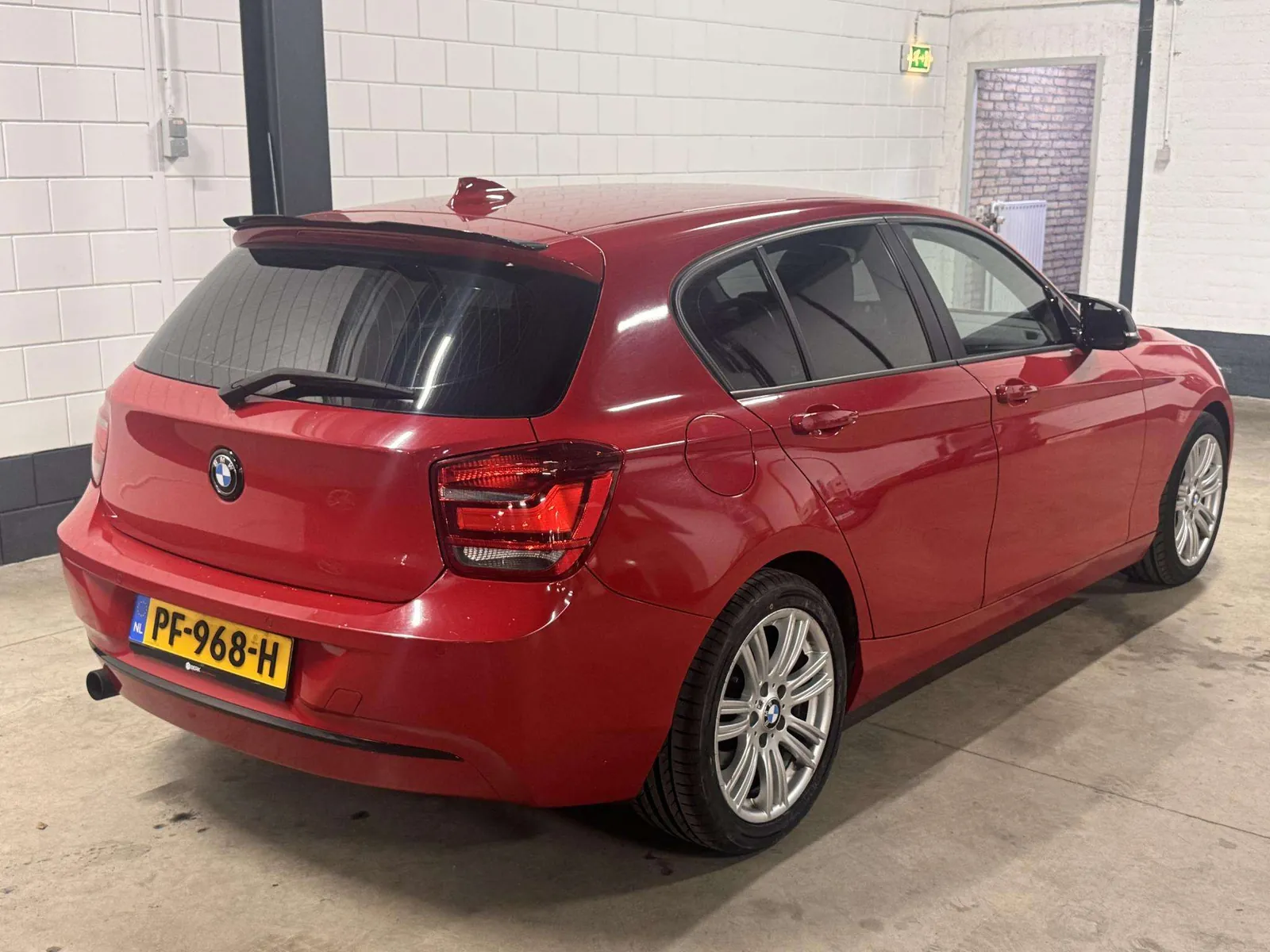BMW 118I 2011 photo 5