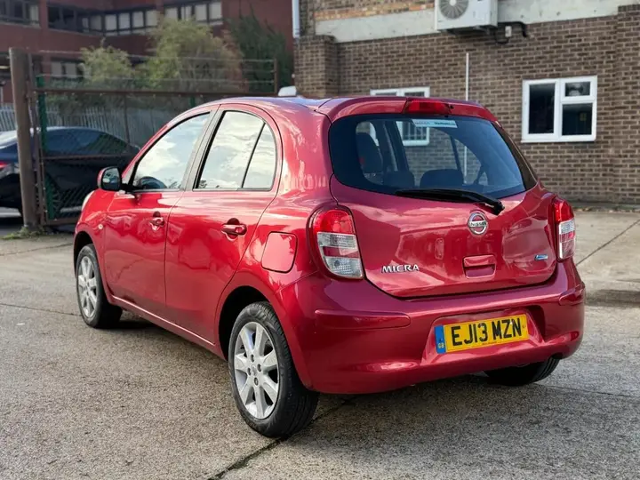 Nissan Micra 2013 photo 4