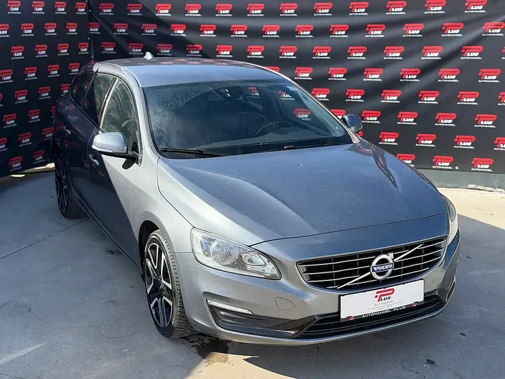 Volvo V60 2018 photo 3