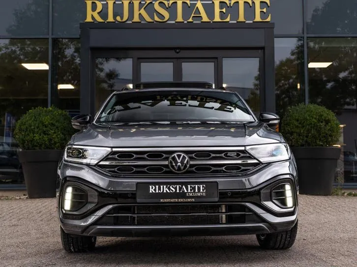 Volkswagen T-Roc 2022 photo 3