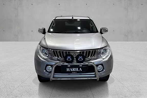 Mitsubishi L200 2016 photo 2