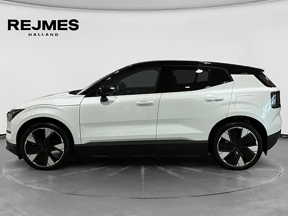 Volvo Ex30 2024 photo 3