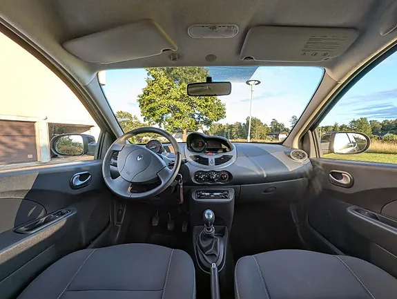 Renault Twingo 2010 photo 3