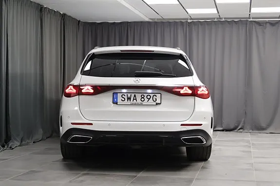 Mercedes-Benz E300 De 2025 photo 4